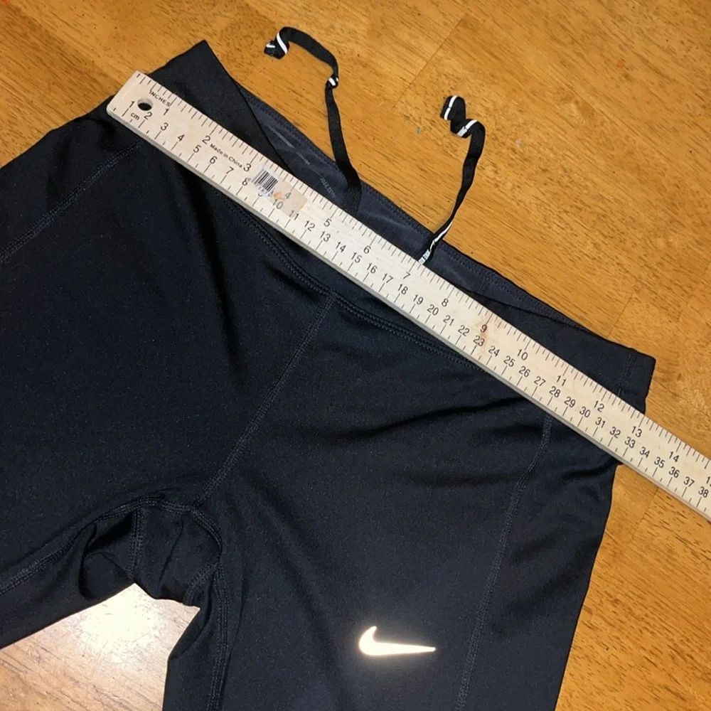 Nike Black Dri Fit Running Capri Stretch Waist Womens Small